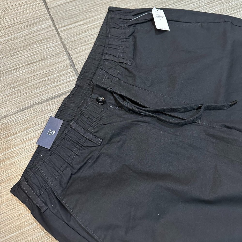 Gap Men's Slim Fit Easy Pant - Black - New With Tags